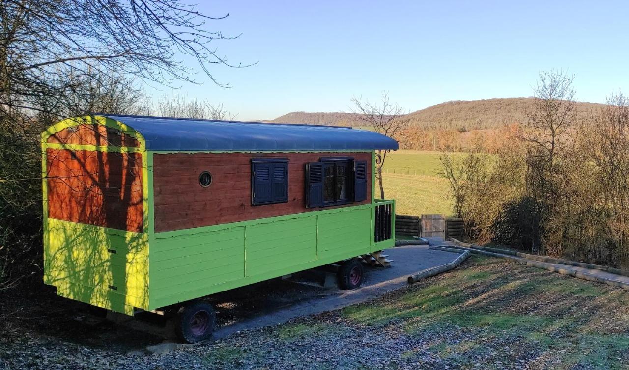 Le Domaine Des Droles De Dames Hostal Buding Exterior foto